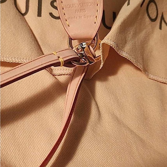 New LOUIS VUITTON POCHETTE, wristlet - Picture 5 of 11